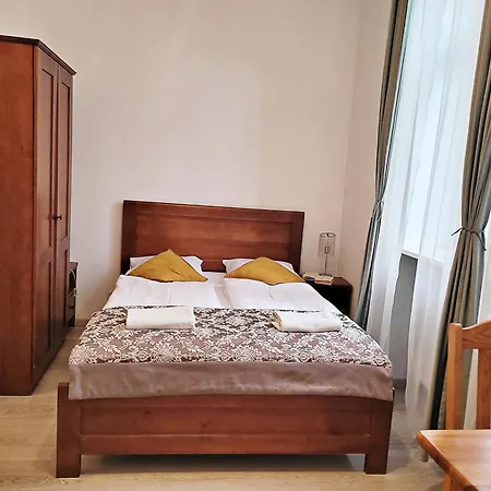 Ξενοδοχείο με διαμερίσματα Dream Post Krasków