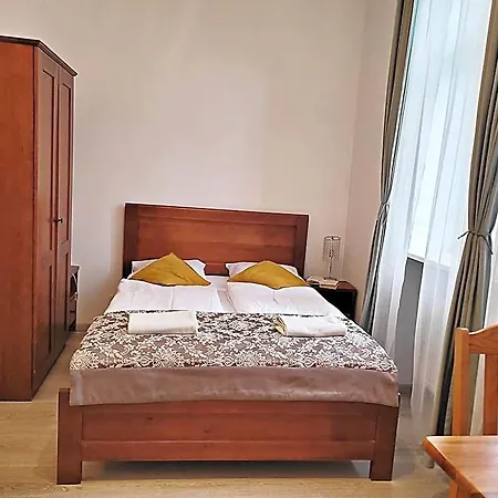 Dream Post Apart-hotel 4*