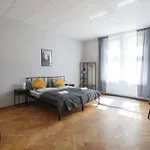 Dream Post Aparthotel 4*